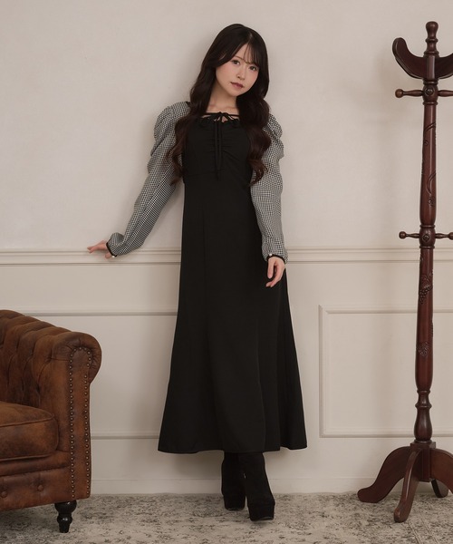 apres jour(アプレジュール)の「【セット着用可能】フロントフリルギャザーキャミワンピース(ワンピース・レディース・ブラック系その他/ブラウン系その他/ブラック・MEDIUM/SMALL/X-LARGE)」の9枚目の写真