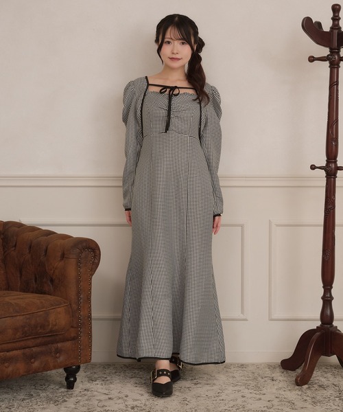 apres jour(アプレジュール)の「【セット着用可能】フロントフリルギャザーキャミワンピース(ワンピース・レディース・ブラック系その他/ブラウン系その他/ブラック・MEDIUM/SMALL/X-LARGE)」の15枚目の写真