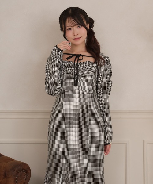 apres jour(アプレジュール)の「【セット着用可能】フロントフリルギャザーキャミワンピース(ワンピース・レディース・ブラック系その他/ブラウン系その他/ブラック・MEDIUM/SMALL/X-LARGE)」の18枚目の写真