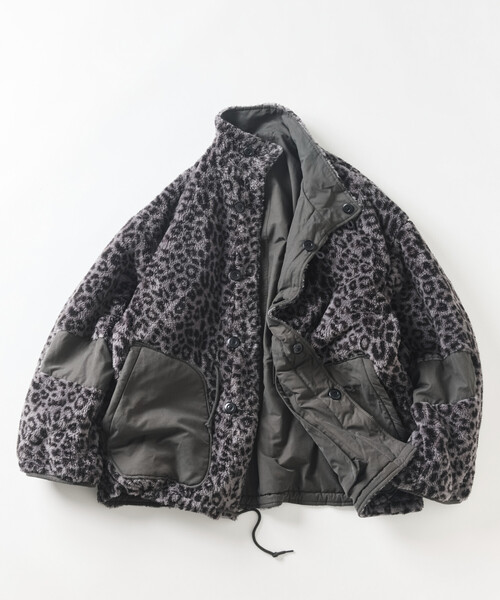 FREAK'S STORE(フリークスストア)の「リバーシブル ボア ジャケット(ブルゾン・メンズ・レオパード/オリーブ/ブラック/チャコールグレー・MEDIUM/LARGE)」の15枚目の写真