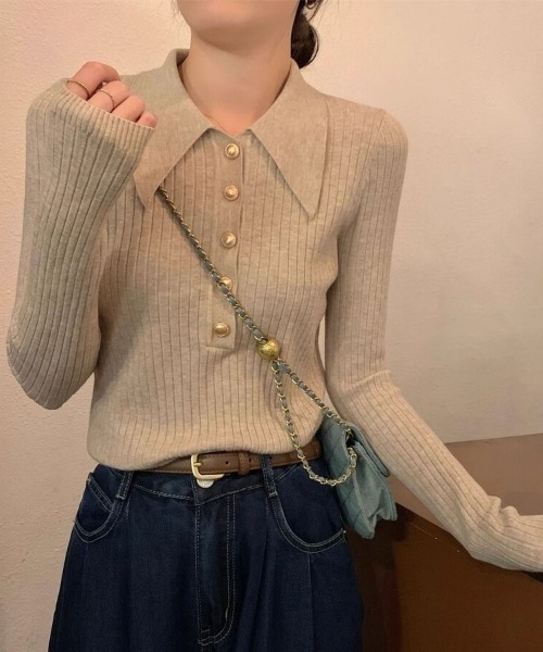 Beststore(ベストストア)の「大襟×金ボタンで上品に パワショル風 リブニット長袖ポロ(ニット/セーター・レディース・ホワイト/ブラック/ベージュ/アイボリー・FREE)」の21枚目の写真