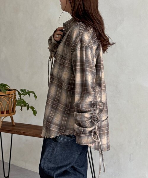 CPCM(シーピーシーエム)の「シャーリングフリンジチェックシャツ(シャツ/ブラウス・レディース・ネイビー/ブラウン/レッド・FREE)」の11枚目の写真