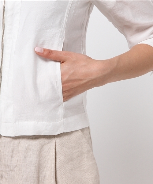 ikka(イッカ)の「7分袖ダブルポケットジップブルゾン(ブルゾン・レディース・オフホワイト/オリーブ/ベージュ・LARGE/MEDIUM)」の10枚目の写真