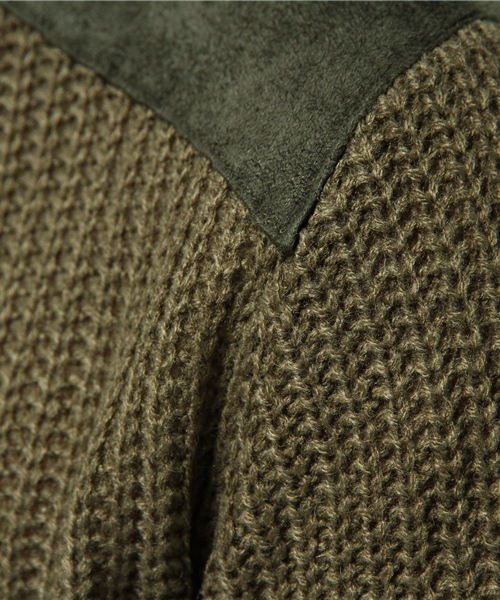 koe（コエ）の「肩パッチ付ニットトップ（ニット/セーター・レディース・カーキ・L/M/S）」の4枚目の写真