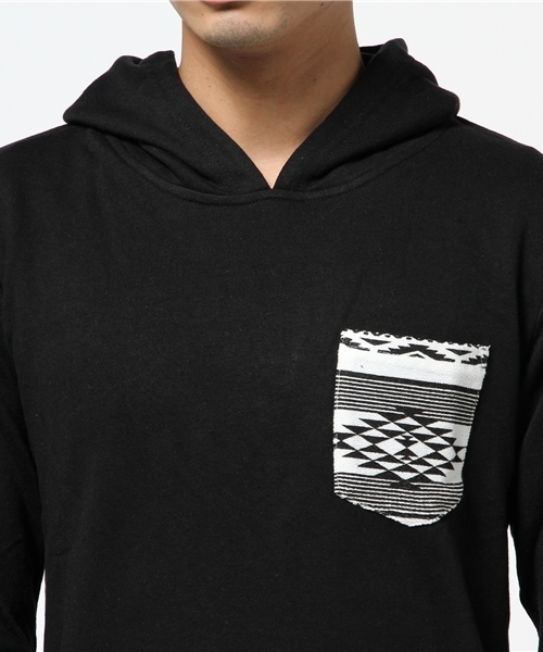 VENCEEXCHANGE（ヴァンスエクスチェンジ）の「ST裏毛ポケット裾切替パーカー       （パーカー・メンズ・オフホワイト/ブラック・MEDIUM/LARGE）」の5枚目の写真