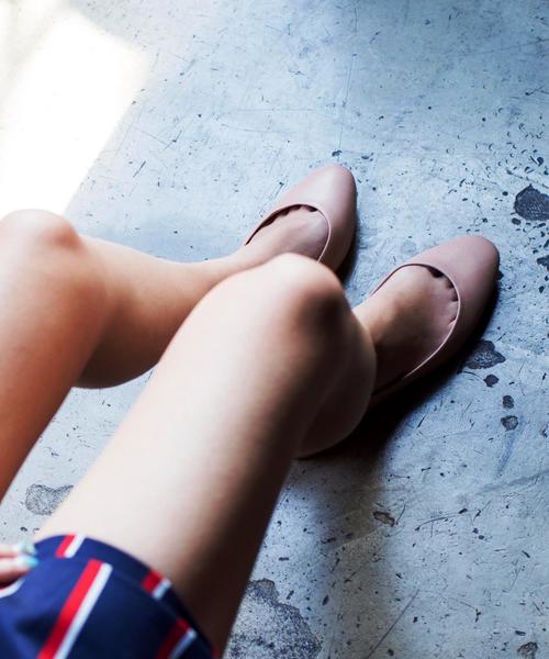 Boisson Chocolat（ボワソンショコラ）の「BBC ｿﾌﾄｽｸｴｱﾌﾗｯﾄ○（パンプス・レディース・ブラック/ベージュ/その他/ホワイト/ゴールド・23cm/22cm/24.5cm/22.5cm/25cm/23.5cm/24cm）」の3枚目の写真