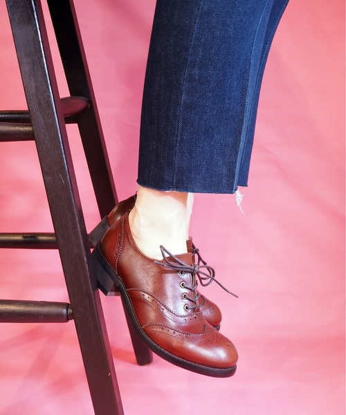 あしながおじさん（アシナガオジサン）の「〈あしながおじさん〉　オックスフォードシューズ（ドレスシューズ・レディース・ダークブラウン/ブラック/ライトブラウン/グレイッシュベージュ/オフホワイト/グレー・24.0cm/23.0cm/23.5cm/22.5cm/24.5cm）」の5枚目の写真