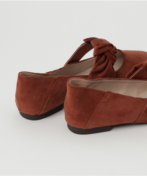 WA ORiental TRaffic（ダブルエーオリエンタルトラフィック）の「SPECIAL PRICE★ダブルフリルパンプス★7710（パンプス・レディース・カーキ/ブラック/オレンジ・S/M/L/LL/SS/3L）」の7枚目の写真