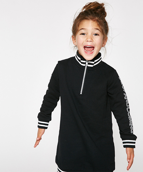 AZUL by moussy（アズールバイマウジー）の「ラインリブワンピース（ワンピース・キッズ・トップグレー/ブラック・100/110/120/130）」の3枚目の写真