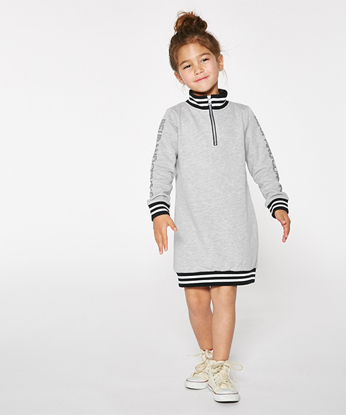 AZUL by moussy（アズールバイマウジー）の「ラインリブワンピース（ワンピース・キッズ・トップグレー/ブラック・100/110/120/130）」の13枚目の写真