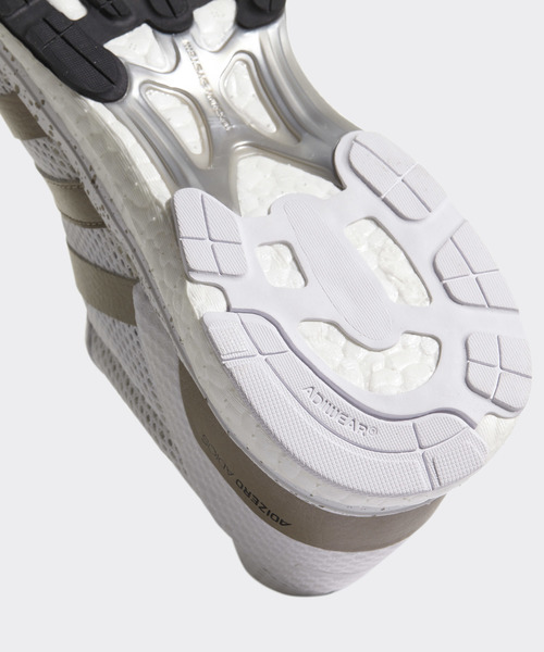 adidas（アディダス）の「アディゼロ ジャパン ブースト adiZERO japan BOOST 3（スニーカー・メンズ・ホワイト/ブラック/グリーン・28.5cm/28.0cm/29.0cm/25.5cm/26.5cm/25.0cm/26.0cm/27.0cm/24.5cm/27.5cm/29.5cm/30.0cm/30.5cm）」の13枚目の写真