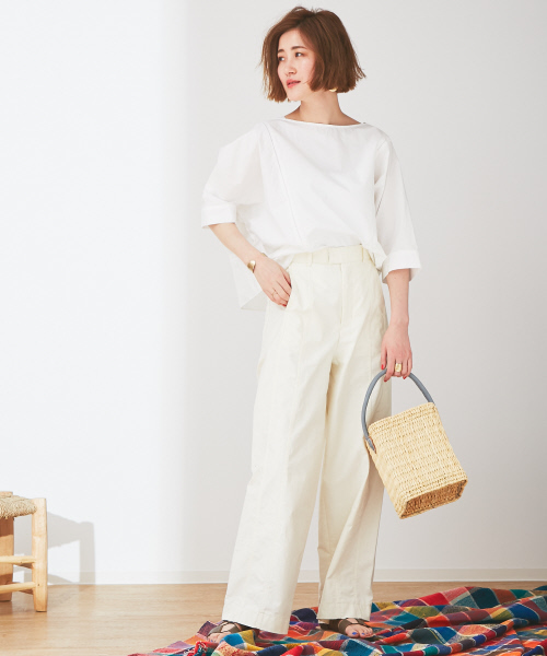 Abahouse Devinette（ドゥヴィネット）の「ハシゴレースプルオーバーシャツ（シャツ/ブラウス・レディース・ホワイト/ブラック/ターコイズブルー・FREE）」の6枚目の写真