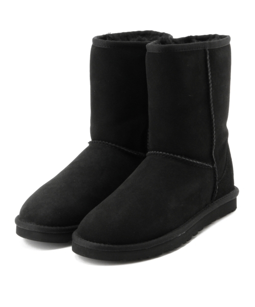 Ray BEAMS（レイビームス）の「UGG Australia / クラシックショート ブーツ（ブーツ・レディース・ブラック/ダークブラウン/ネイビー/ライトブラウン・7/5/8/6）」の14枚目の写真