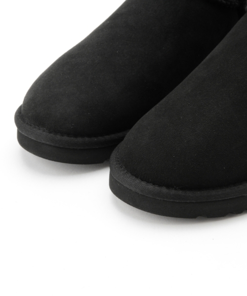Ray BEAMS（レイビームス）の「UGG Australia / クラシックショート ブーツ（ブーツ・レディース・ブラック/ダークブラウン/ネイビー/ライトブラウン・7/5/8/6）」の17枚目の写真