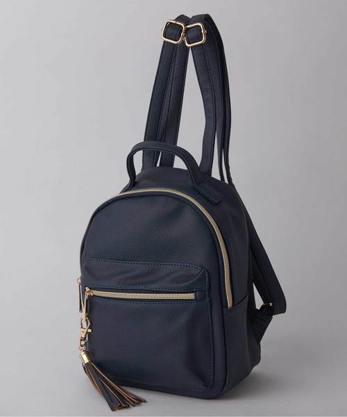 ALTROSE（アルトローズ）の「タッセルミニリュックサック ALTROSE アルトローズ [シンディ]（バックパック/リュック・レディース・ブラック/ネイビー/グレー/アイボリー/ワイン/レオパード/チェック/キャメル/ブラウン/ベージュ・FREE）」の21枚目の写真