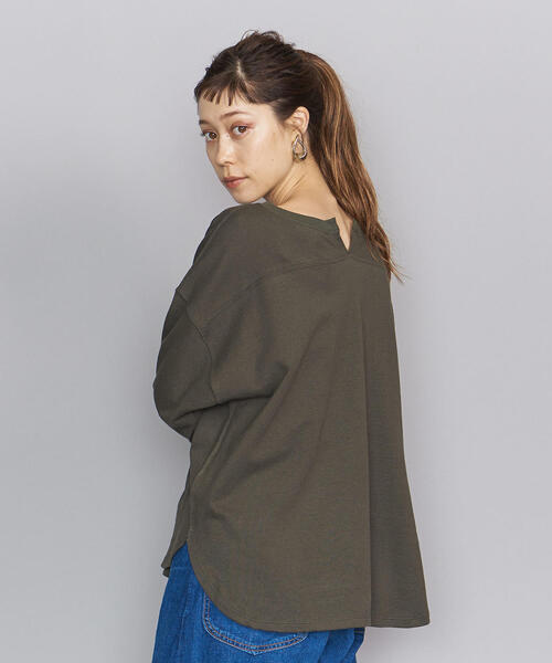 BEAUTY&YOUTH UNITED ARROWS（ビューティーアンドユースユナイテッドアローズ）の「BY コットンブークレ―バックV8分袖プルオーバーо（Tシャツ/カットソー・レディース・ブラック/オリーブ/ナチュラル・FREE）」の8枚目の写真