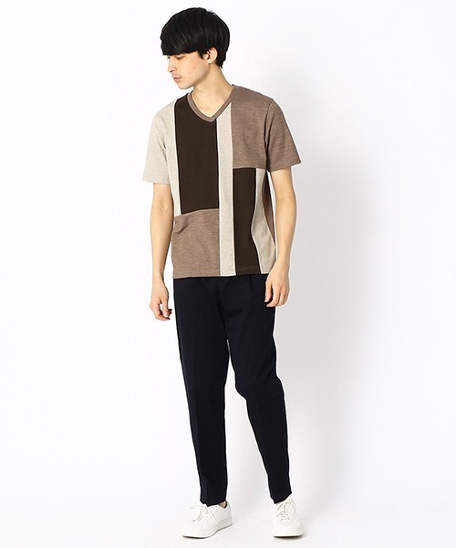 COMME CA ISM（コムサイズム）の「パネル 切り替え VネックTシャツ（Tシャツ/カットソー・メンズ・チャコール/ネイビー/ブラウン・MEDIUM/LARGE/X-LARGE）」の4枚目の写真