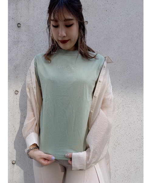 one way（ワンウェイ）の「シシュウロゴＴ（Tシャツ/カットソー・レディース・ホワイト/ベージュ/ライトグリーン/ライトピンク・FREE）」の3枚目の写真