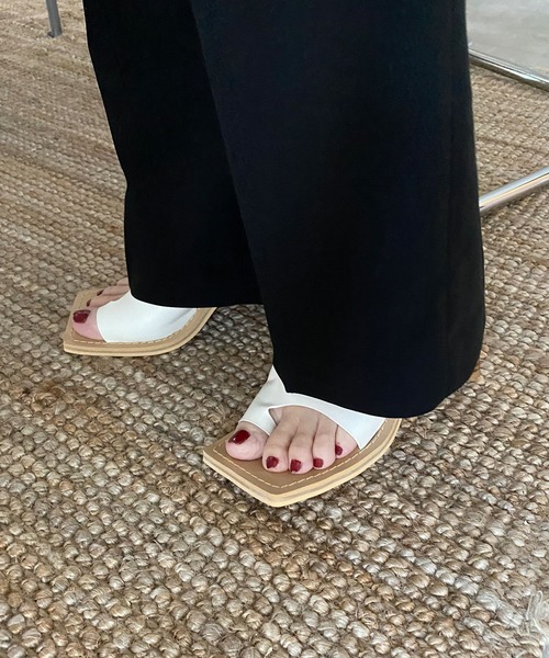 chuclla（チュクラ）の「【chuclla】Triangle-heel thongs sandal sb-6 chs70（サンダル・レディース・ブラック/ベージュ/アイボリー・40/38/39/36/37）」の12枚目の写真