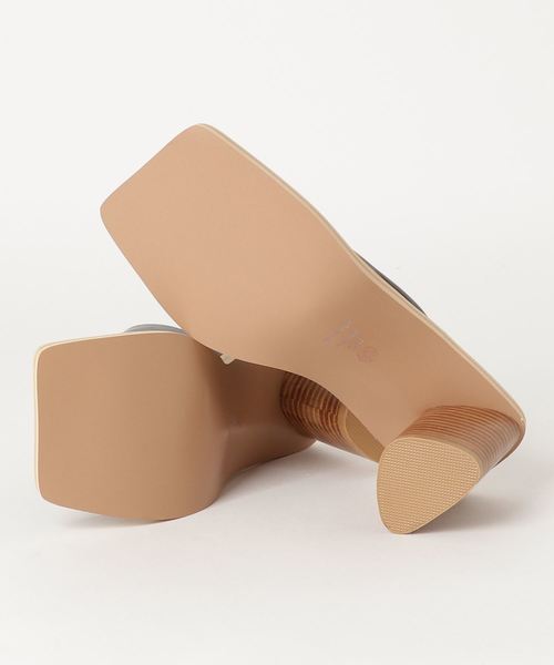 chuclla（チュクラ）の「【chuclla】Triangle-heel thongs sandal sb-6 chs70（サンダル・レディース・ブラック/ベージュ/アイボリー・40/38/39/36/37）」の19枚目の写真