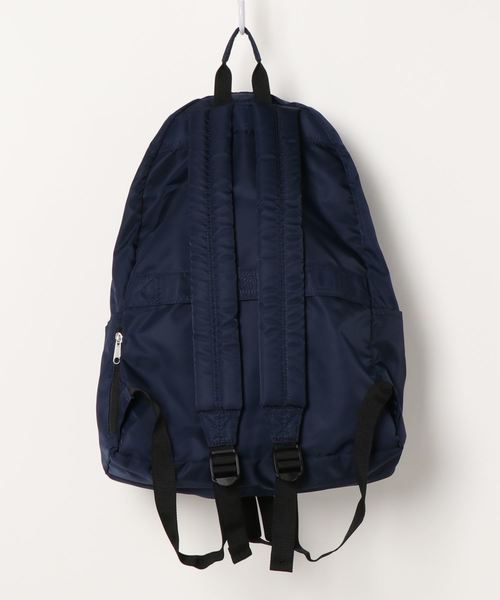 FRUIT OF THE LOOM(フルーツオブザルーム)の「SD DAYPACK M(バックパック/リュック・レディース・ピンク/ネイビー/ブラウン/グリーン/グレー/ベージュ/ブラック・FREE)」の8枚目の写真