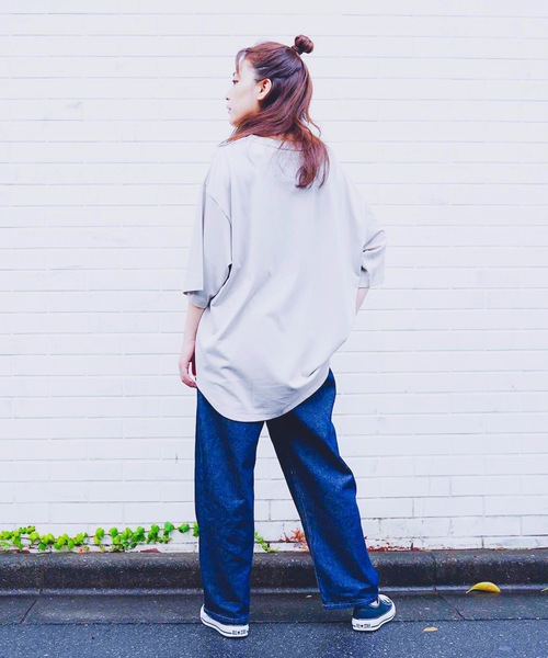 LB/S (エルビーエス)の「【C-17】ポケット付ビッグシルエットTシャツ ワンポイント 裾ラウンド型(Tシャツ/カットソー・レディース・ホワイト/ブラック/パープル/グレー・MEDIUM/LARGE)」の12枚目の写真