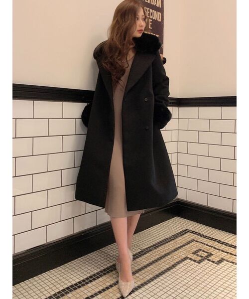 当店だけの限定モデル高評価のresexxy リゼクシー のその他アウター レディファーコート を購入できます Resexxyレディファーコート その他アウター Resexxy リゼクシー のファッション