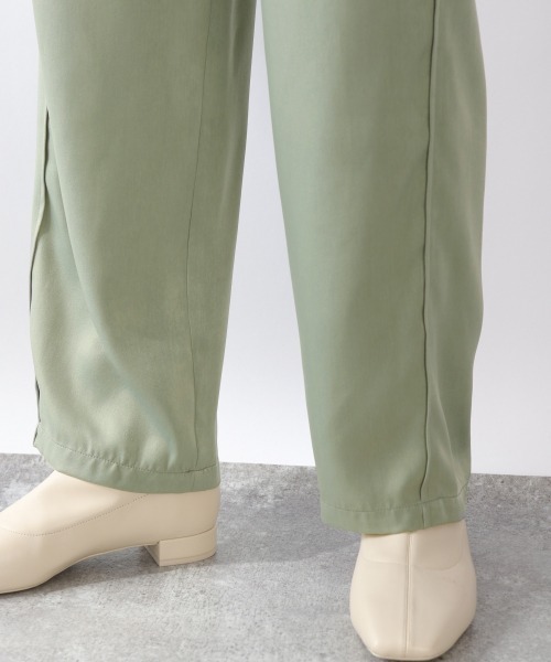 LOWRYS FARM（ローリーズファーム）の「ｒｅｌａｘパウダーサテンパンツ　918298（その他パンツ・レディース・グリーン/ブルー/アイボリー/ブラウン/ゼブラ・FREE）」の11枚目の写真