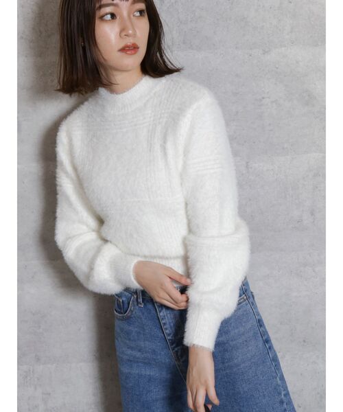 dazzlin（ダズリン）の「チェックシャギーニットトップス（ニット/セーター・レディース・ブラウン/グレー/オフホワイト・FREE）」の2枚目の写真