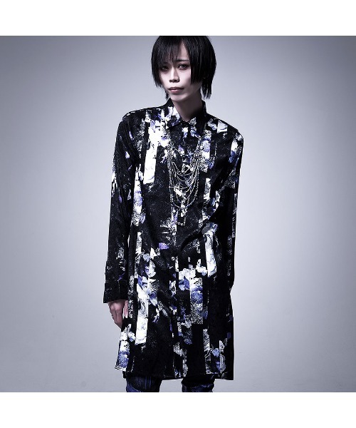 CIVARIZE(シヴァーライズ)の「『CIVARIZE』ジャガードストライプローズロングシャツ(シャツ/ブラウス・メンズ・ブルー/ホワイト/レッド・M/L)」の2枚目の写真