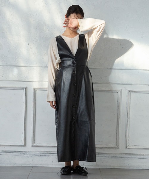 rectangle（レクタングル）の「フェイクレザージャンパースカート（ジャンパースカート・レディース・アイボリー/ブラック/ブルー・FREE）」の10枚目の写真