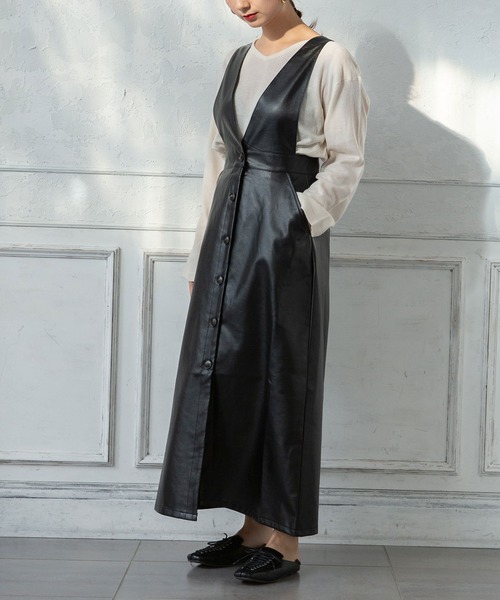 rectangle（レクタングル）の「フェイクレザージャンパースカート（ジャンパースカート・レディース・アイボリー/ブラック/ブルー・FREE）」の8枚目の写真