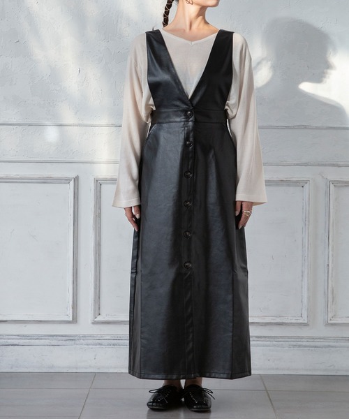 rectangle（レクタングル）の「フェイクレザージャンパースカート（ジャンパースカート・レディース・アイボリー/ブラック/ブルー・FREE）」の5枚目の写真