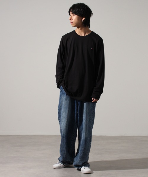 TOMMY HILFIGER(トミーヒルフィガー)の「【TOMMY HILFIGER/トミーヒルフィガー】ワンポイント ロングスリーブTシャツ(Tシャツ/カットソー・メンズ・ブラック/ホワイト・S/M/L/XL)」の7枚目の写真