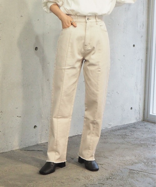 tiptop(ティップトップ)の「【web限定アイテム】2021SS バックスリット硫化染パンツ(デニムパンツ・レディース・ブラック/パープル/サックスブルー/アイボリー/モカ・FREE)」の6枚目の写真