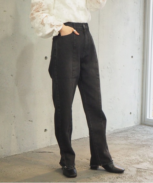 tiptop(ティップトップ)の「【web限定アイテム】2021SS バックスリット硫化染パンツ(デニムパンツ・レディース・ブラック/パープル/サックスブルー/アイボリー/モカ・FREE)」の11枚目の写真