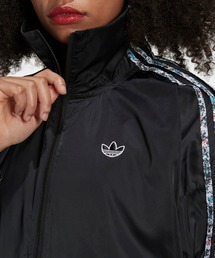アディダス adidas ナイロンジャケット フード ポケット ハーフジップ adidas（アディダス）の「ハーフジップ ウインドブレーカー