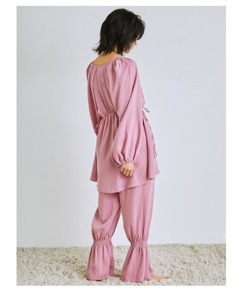 SNIDEL HOME（スナイデルホーム）の「裾シャーリングフリルパンツ