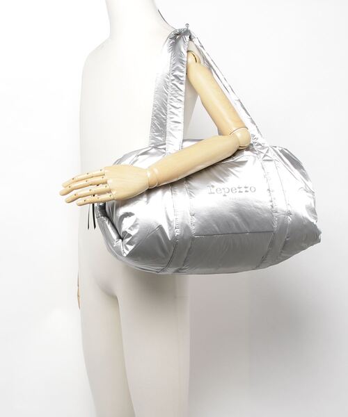 Repetto（レペット）の「BIG GLIDE , DANCE BAG / B0233N