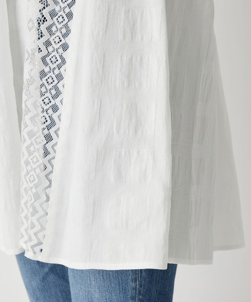 RIVE DROITE（リヴドロワ）の「女性らしく着映える　レース切替ドロストスモックブラウス（シャツ/ブラウス・レディース・オフホワイト/ブラック・FREE）」の14枚目の写真