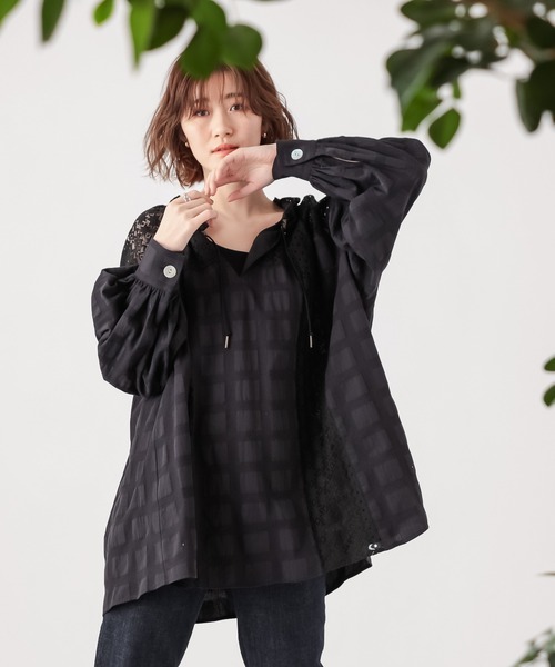 RIVE DROITE（リヴドロワ）の「女性らしく着映える　レース切替ドロストスモックブラウス（シャツ/ブラウス・レディース・オフホワイト/ブラック・FREE）」の18枚目の写真