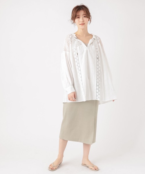 RIVE DROITE（リヴドロワ）の「女性らしく着映える　レース切替ドロストスモックブラウス（シャツ/ブラウス・レディース・オフホワイト/ブラック・FREE）」の16枚目の写真