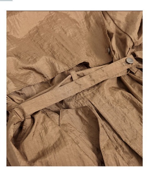 KOBE LETTUCE（コウベレタス）の「オーバーサイズナイロンロングトレンチコート（トレンチコート・レディース・カーキ/ブラウン・FREE）」の17枚目の写真