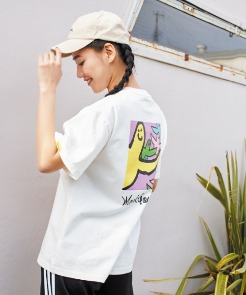 Mark Gonzales(マーク・ゴンザレス)の「【ムラサキスポーツ別注】MarkGonzales/マークゴンザレス ビッグシルエットTシャツ MGLD-003(Tシャツ/カットソー・レディース・ホワイト×パープル/ブラック/ホワイト×ブルー・L/M)」の2枚目の写真