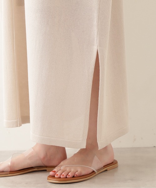 NATURAL BEAUTY BASIC（ナチュラルビューティーベーシック）の「シアーニットワンピース（ワンピース・レディース・ベージュ/ブラック/カーキ・MEDIUM）」の17枚目の写真