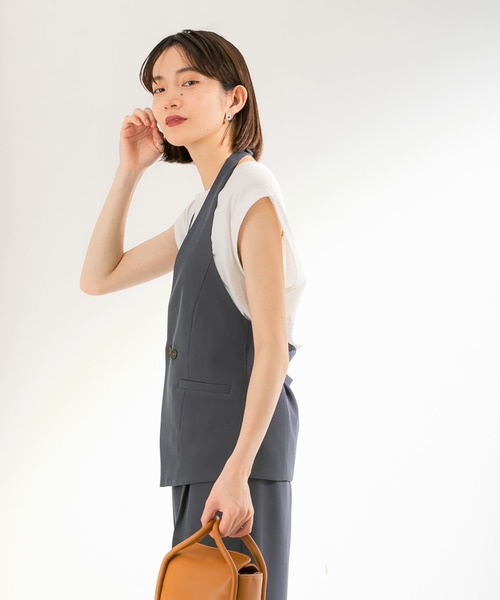 KBF（ケイビーエフ）の「ホルターベスト（ベスト・レディース・イエロー/ネイビー/アイボリー・ONE）」の6枚目の写真