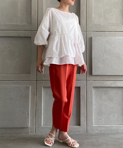 moment+（モーメントプラス）の「T/Cブロード アシメギャザーフリルブラウス（七分袖.ギャザープリーツ）（シャツ/ブラウス・レディース・ベージュ/オフホワイト/ブラック・M/L）」の6枚目の写真