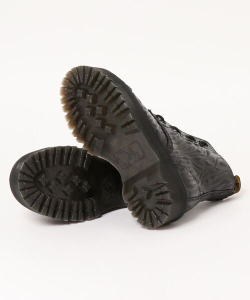 Dr. Martens（ドクターマーチン）の「２６７０４００１（ブーツ・レディース・ブラック・3/4/5）」の3枚目の写真