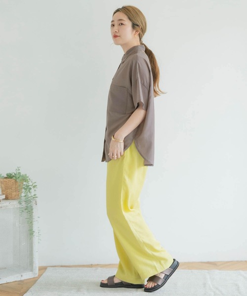 ITEMS URBANRESEARCH（アイテムズ アーバンリサーチ）の「シアーハンソデシャツ（シャツ/ブラウス・レディース・オレンジ/オフホワイト/グレー・FREE）」の16枚目の写真