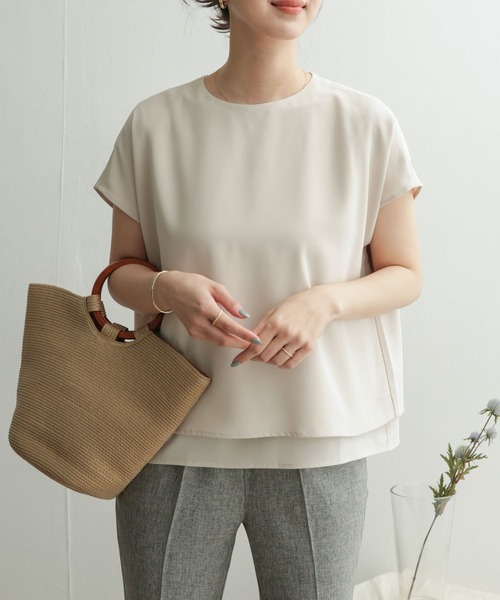 URBAN RESEARCH DOORS（アーバンリサーチドアーズ）の「レイヤードフレンチスリーブブラウス（シャツ/ブラウス・レディース・ネイビー/ブルー系その他/グレー系その他・ONE）」の2枚目の写真